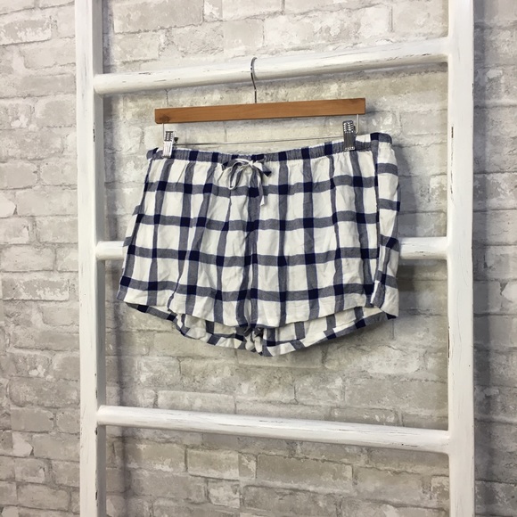 Rails Other - Rails White and Blue Plaid Pajama Shorts Large
